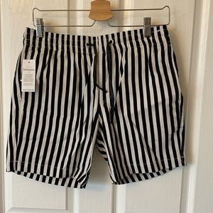 Organic Cotton Striped shorts